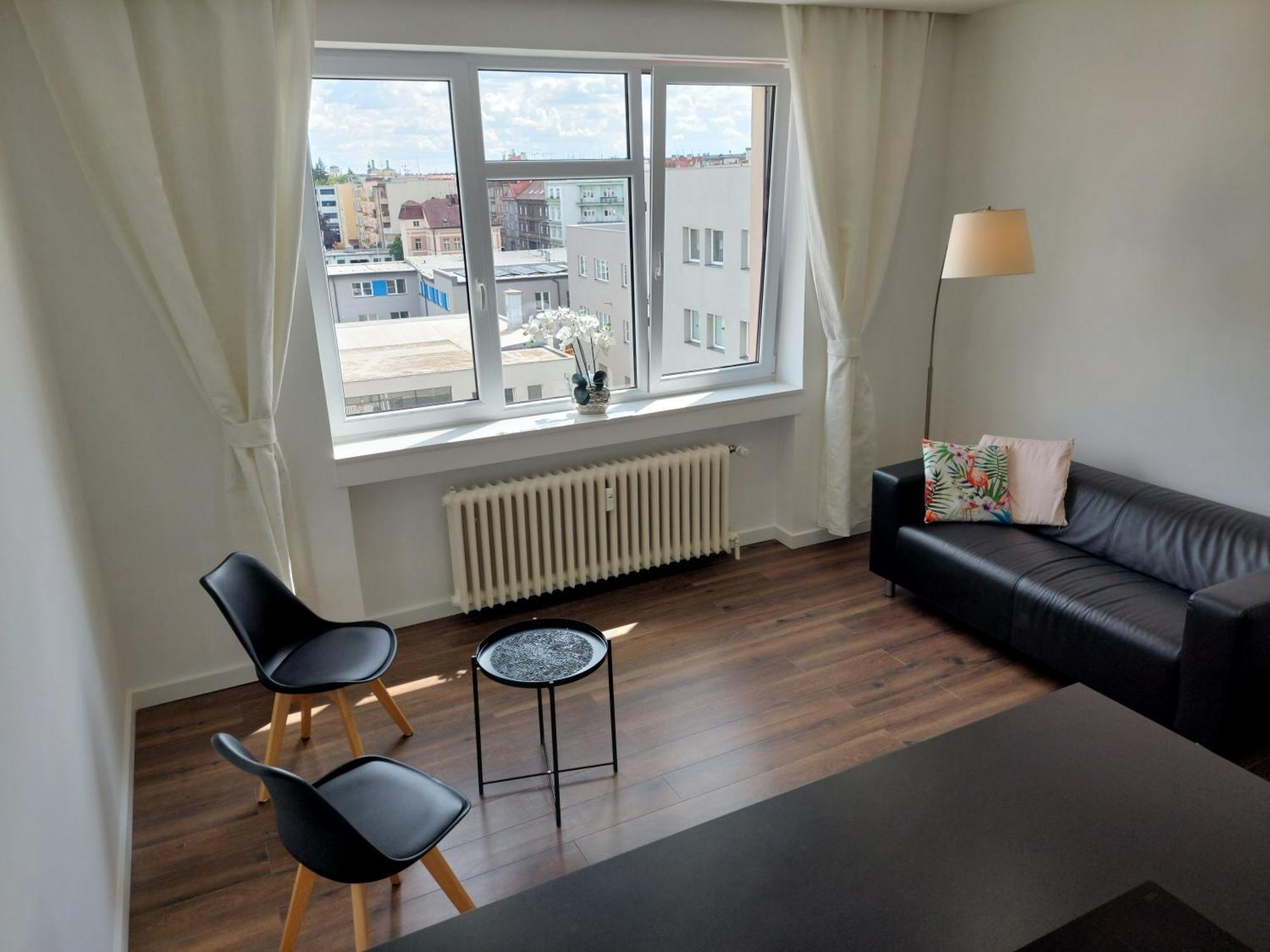 B&B Resslova Hradec Králové المظهر الخارجي الصورة